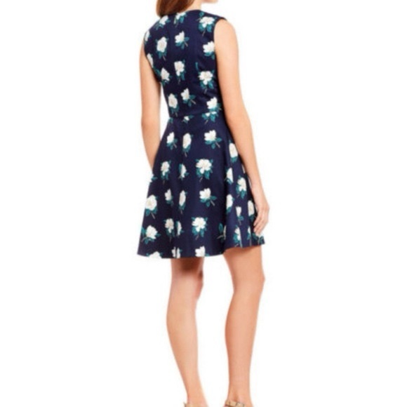 Draper James Magnolia Love Dress | Size 4 - Picture 3 of 16